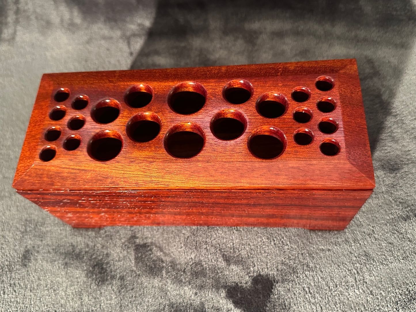 Exotic African Padauk Hardwood Makeup Brush Holder, Artist Brush Organizer, Makeup Brush Accessories, Wooden Brush Holder
