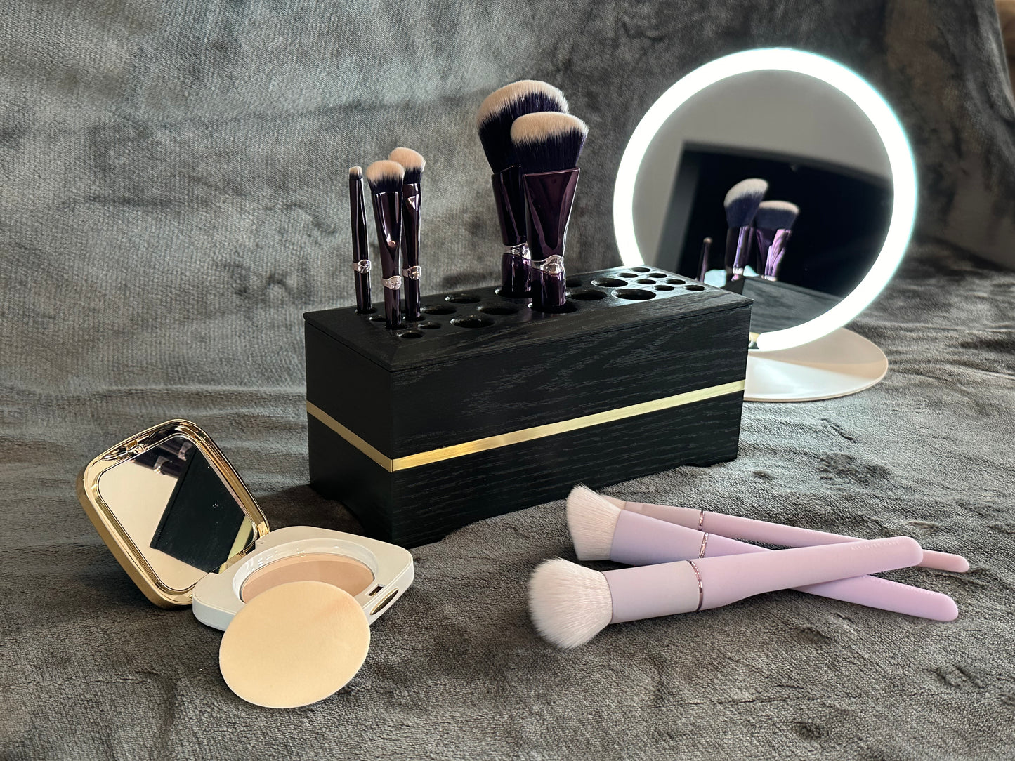 Satin black Red Oak hardwood makeup brush holder with brass inlay, Artist Brush Organizer, Makeup Brush Organizer, Wooden Brush Holder